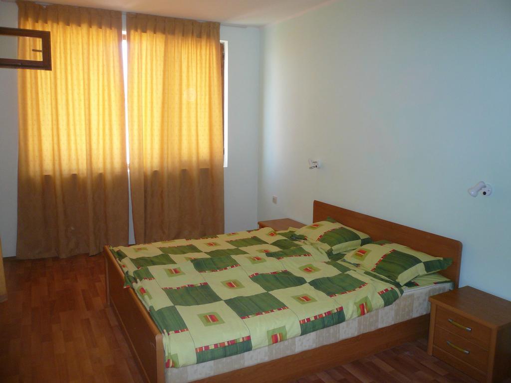 Dream Bay Family Hotel Țarevo Cameră foto